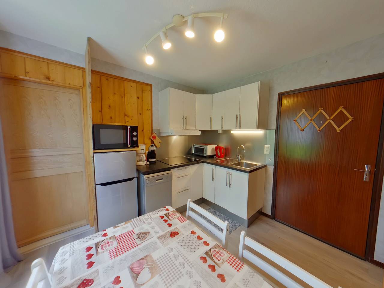 Apartamento entero, Agradable apartamento - 4 pers. in Prémanon, Parc naturel régional du Haut-Jura