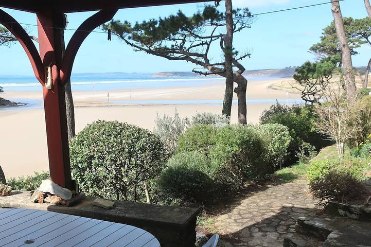 Location de vacances pour 6 personnes, avec Terrasse et Jardin dans Sainte-Anne la Palud