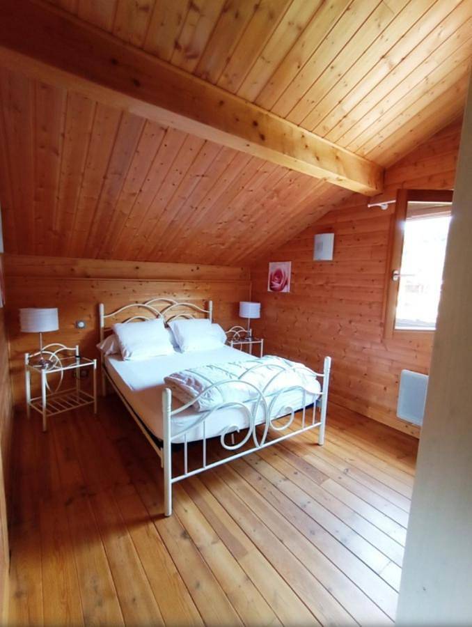 Gîte pour 8 personnes, avec terrasse dans Lac de Gérardmer - 2