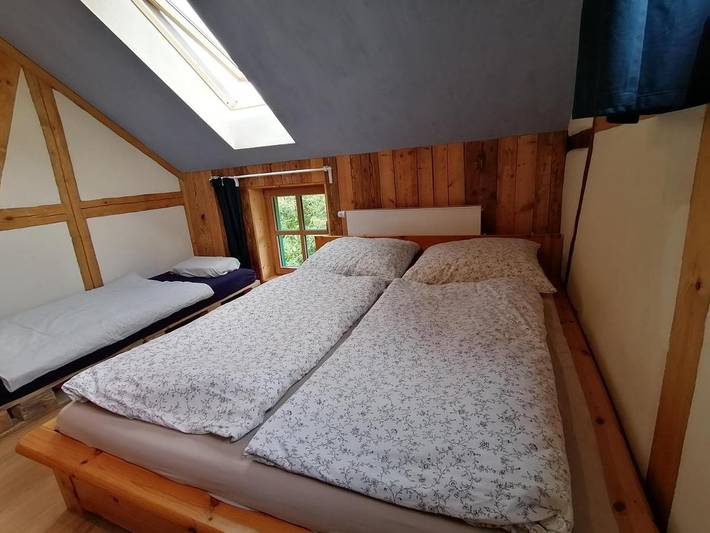 Ferienwohnung für 6 Personen, mit Balkon und Terrasse sowie Garten und Ausblick in Schönfeld-Weißig - 3
