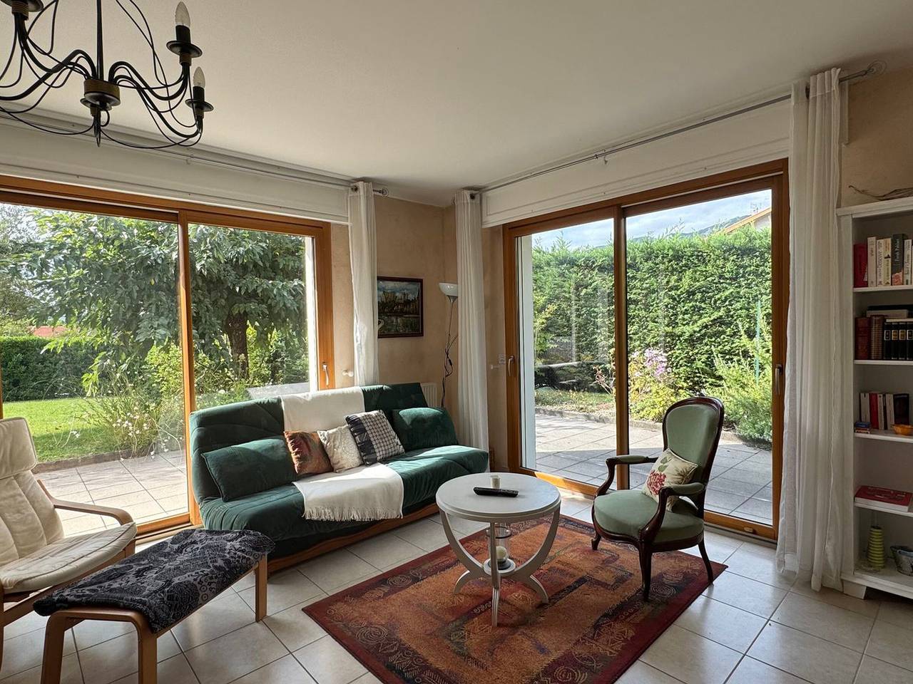 Helle Villa nahe Strände, Wifi, Haustiere erlaubt in Brison-Saint-Innocent, Chambéry und Umgebung