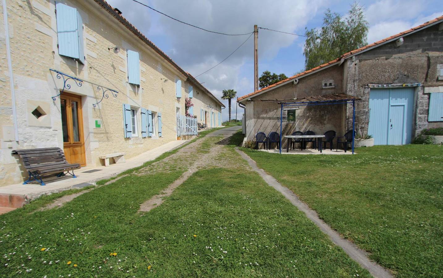 Gite du Buis du Bourdeaux in Chalais, Charente