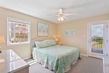 Vacation House for 14 Guests in Nags Head, Dare County, Picture 1
