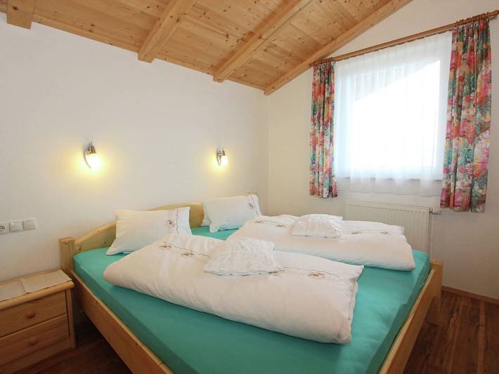 Ferienwohnung für 8 Personen, mit Terrasse und Garten in Fügen - 4