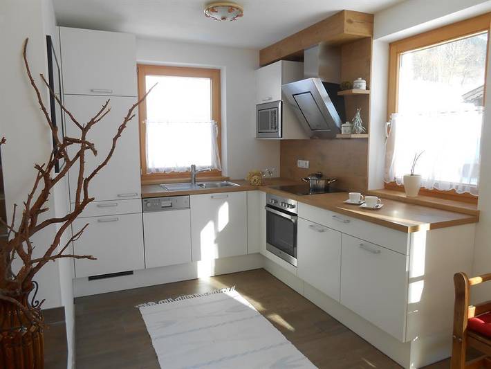 Ganze Ferienwohnung, Apartment Sunshine in Bruck am Ziller, Kaisergebirge