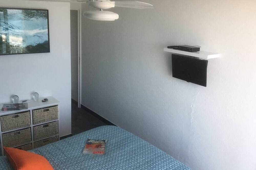Ganze Wohnung, Maisonettenwohnung Terrasse direkt am Strand in Macinaggio, Rogliano