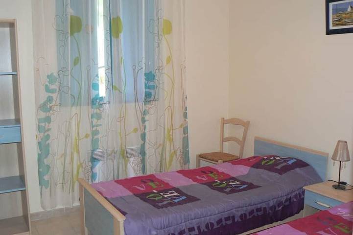 Location de vacances pour 4 personnes, avec jardin ainsi que piscine et terrasse à Le Crès - 2