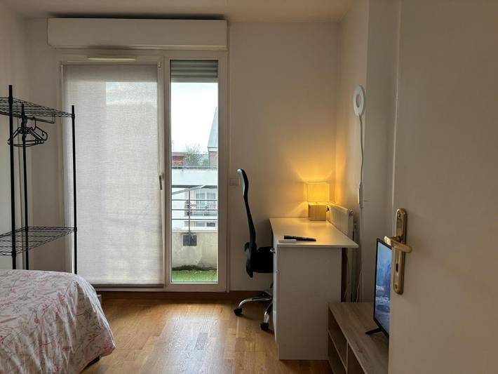 Gîte pour 2 personnes, avec vue et balcon à Courbevoie - 2