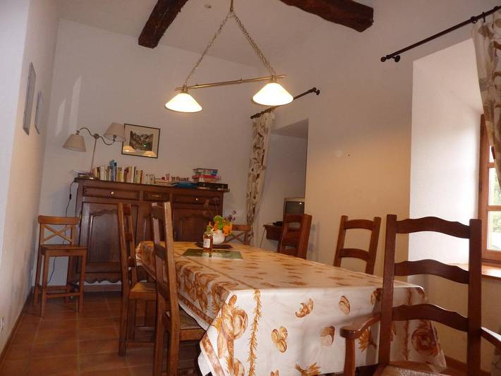 Gîte pour 8 personnes, avec terrasse, animaux acceptés dans l' Ariège - 3