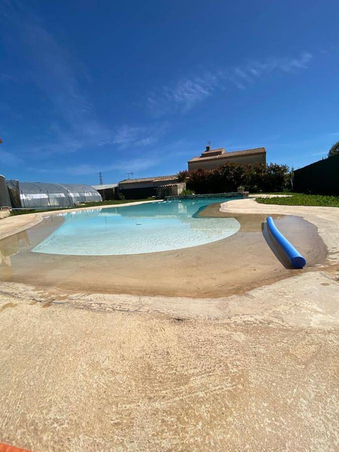 Maison d’hôte pour 4 personnes, avec Terrasse et Jardin ainsi que Piscine et Vue à Saint-Laurent-du-Var
