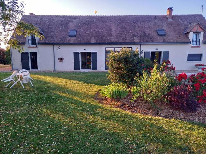 Location de vacances pour 2 personnes, avec Jardin et Vue à Rilly-sur-Loire