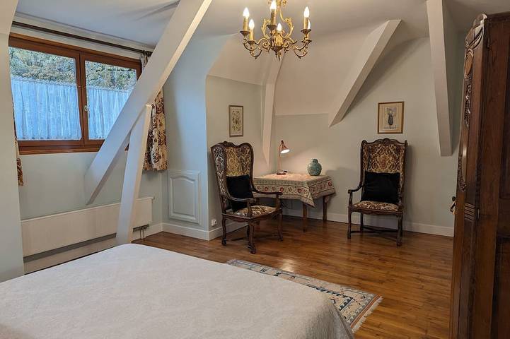 Gîte pour 7 personnes, avec jardin à Ligny-le-Ribault - 4