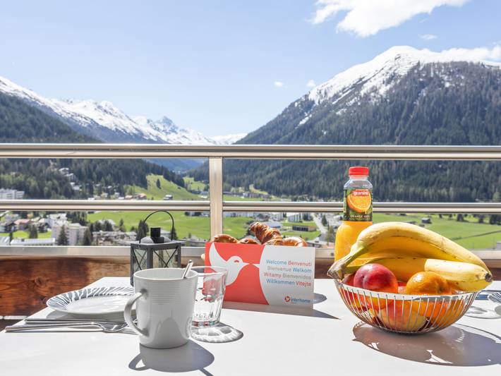 Ferienwohnung für 4 Personen, mit Ausblick und Sauna sowie Balkon in Davos