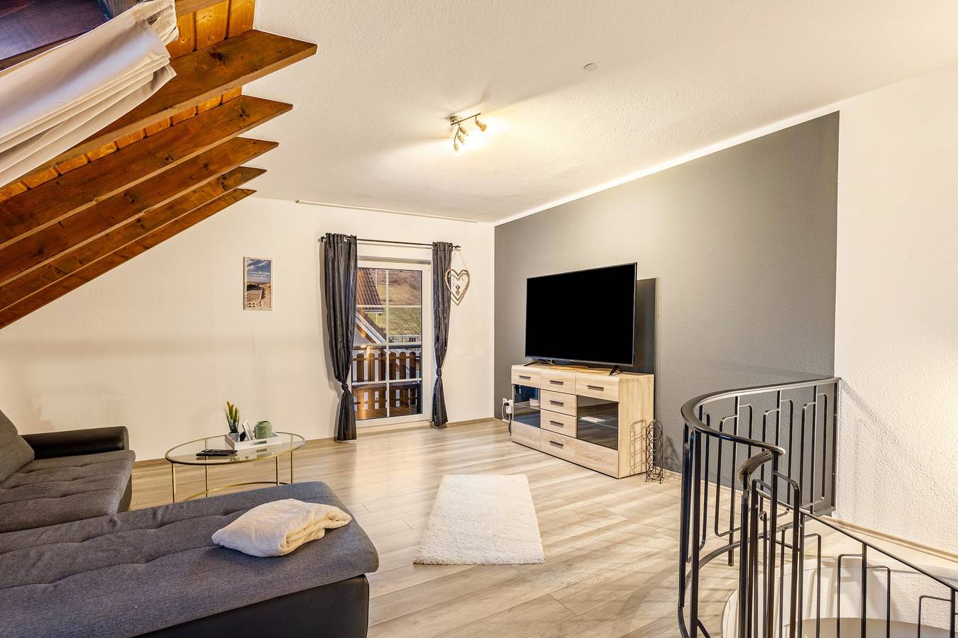 Ganze Wohnung, Ferienwohnung Rinke" mit Bergblick und Balkon in Schmallenberg, Hochsauerlandkreis