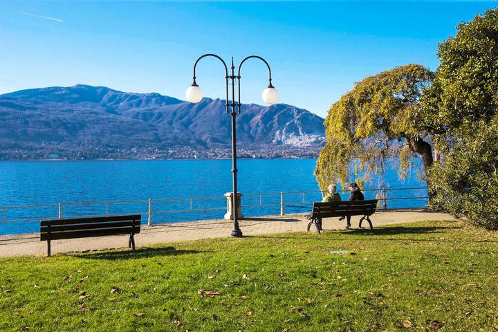 Appartement de vacances pour 6 personnes, avec vue sur le lac et balcon, animaux acceptés