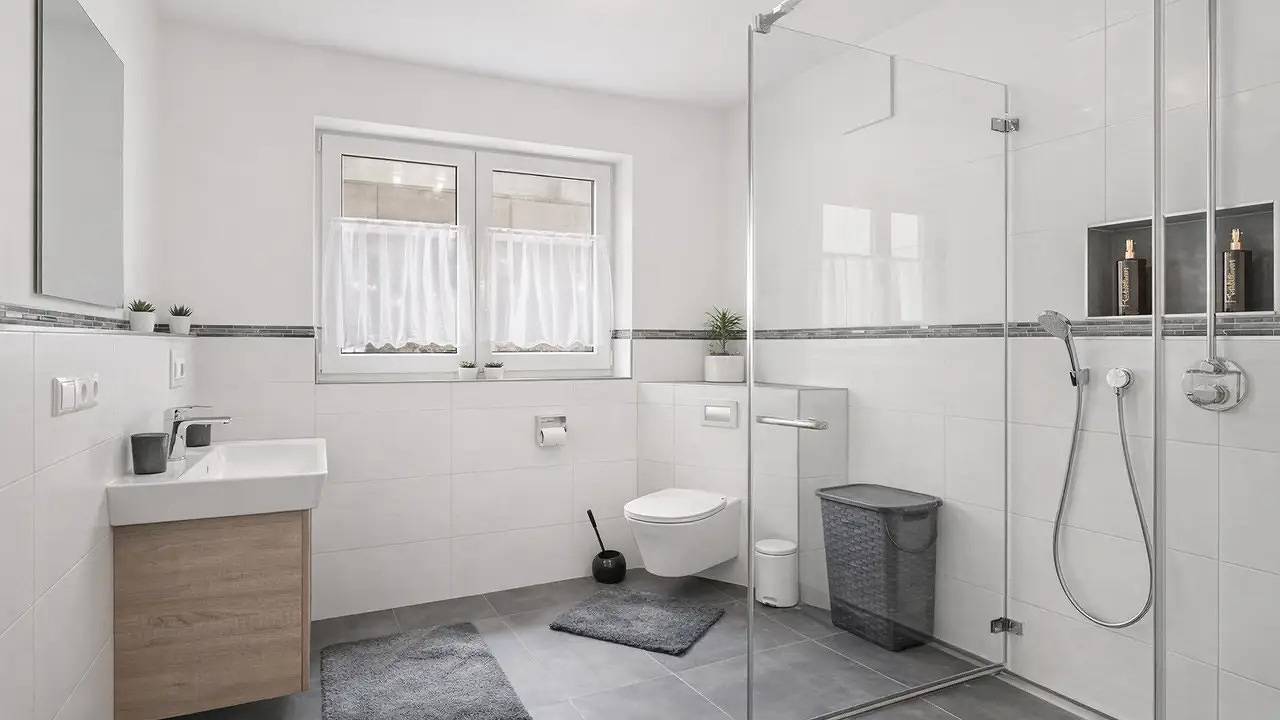 Ganze Wohnung, Appartement für 3 Personen (50 m²) in Friedrichshafen in Friedrichshafen, Region Bodensee-Oberschwaben