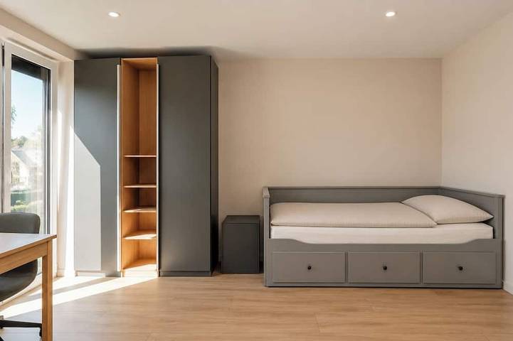 Ganze Wohnung, Fischers Apartment 3 - Neubau, Erstbezug 2-Schlafzimmer, Parkplatz, 1 km zum See in Starnberg, Starnberger See