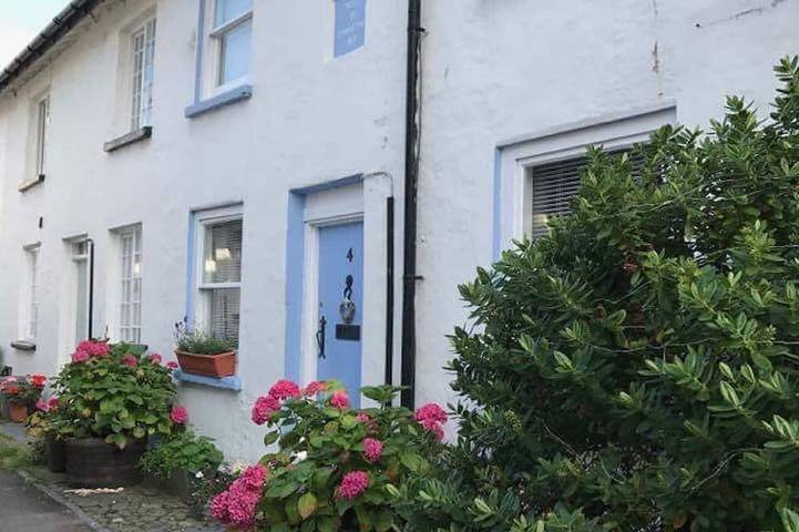 Cottage for 6 people, with Terrace in Aberdyfi