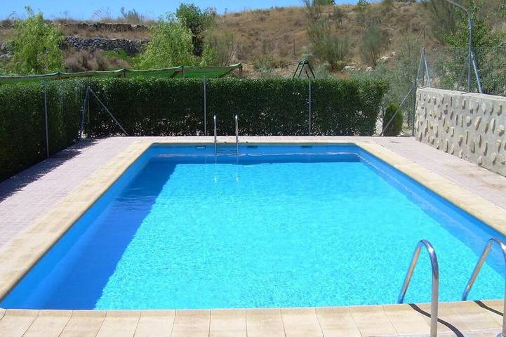 Casa rural para 12 personas, con jardín y balcón en Vélez-Blanco