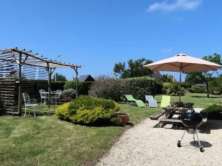 Location de vacances pour 6 personnes, avec jardin à Ploudalmézeau - 2