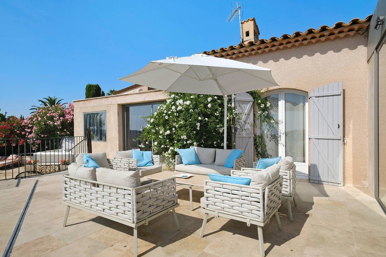 Villa « Le Panorama d’Azur – Piscina » con vistas al mar, Wi-Fi y aire acondicionado in Valbonne, Costa mediterránea (Francia)