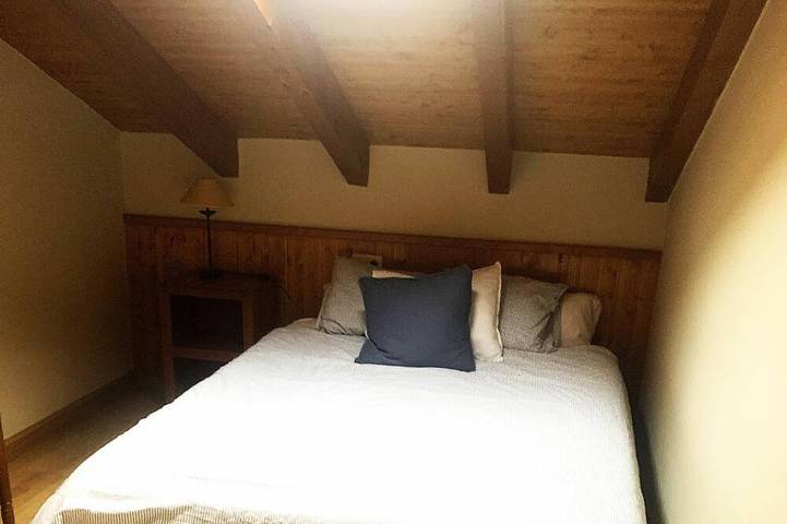 Gîte pour 7 personnes, avec balcon et piscine à Sainte-Léocadie - 4