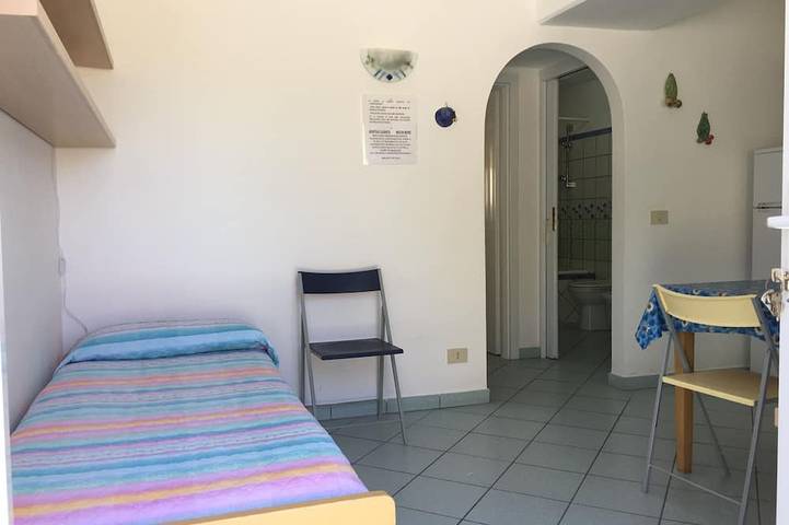 Location de vacances pour 3 personnes, avec terrasse et jardin à Ponza - 3