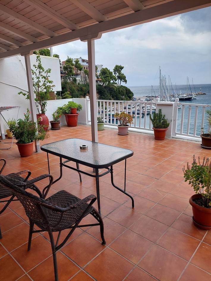 Ferienwohnung für 3 Personen, mit Garten auf Alonissos