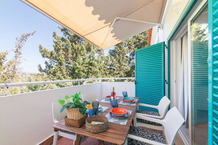 Ferienwohnung für 6 Personen, mit Balkon und Garten sowie Kinderpool in Alvor - 2