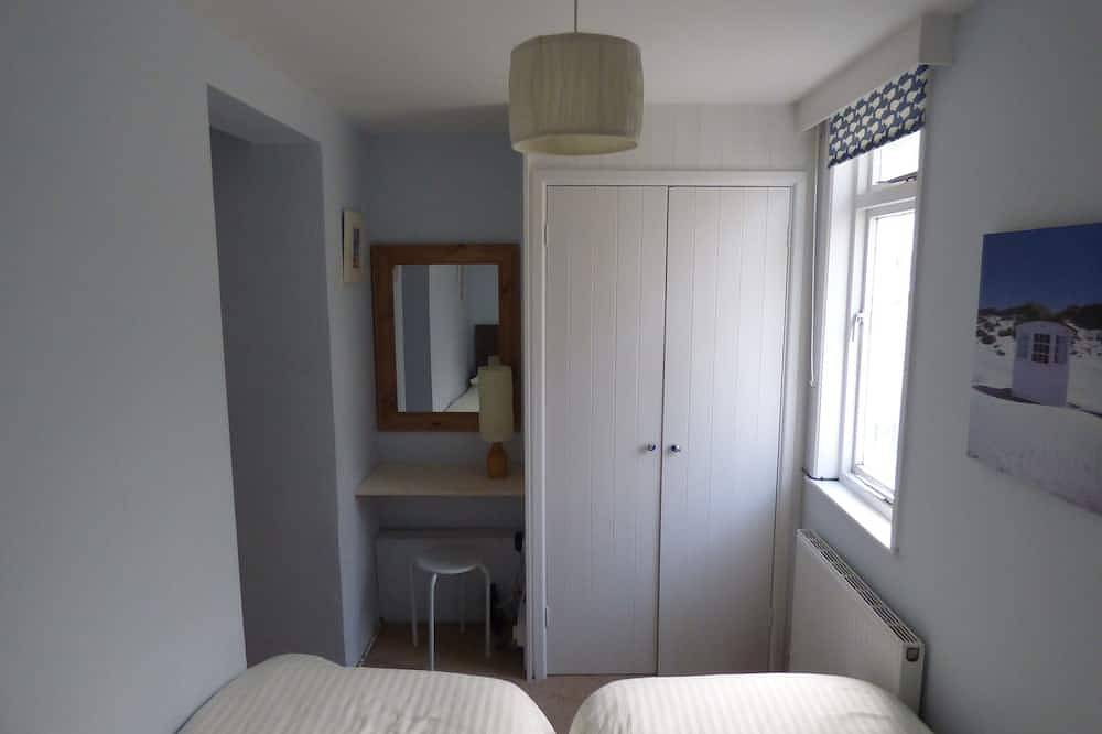 Apartamento entero, Precioso apartamento de 2 dormitorios, recientemente reformado con impresionantes vistas. in Looe, Cornualles