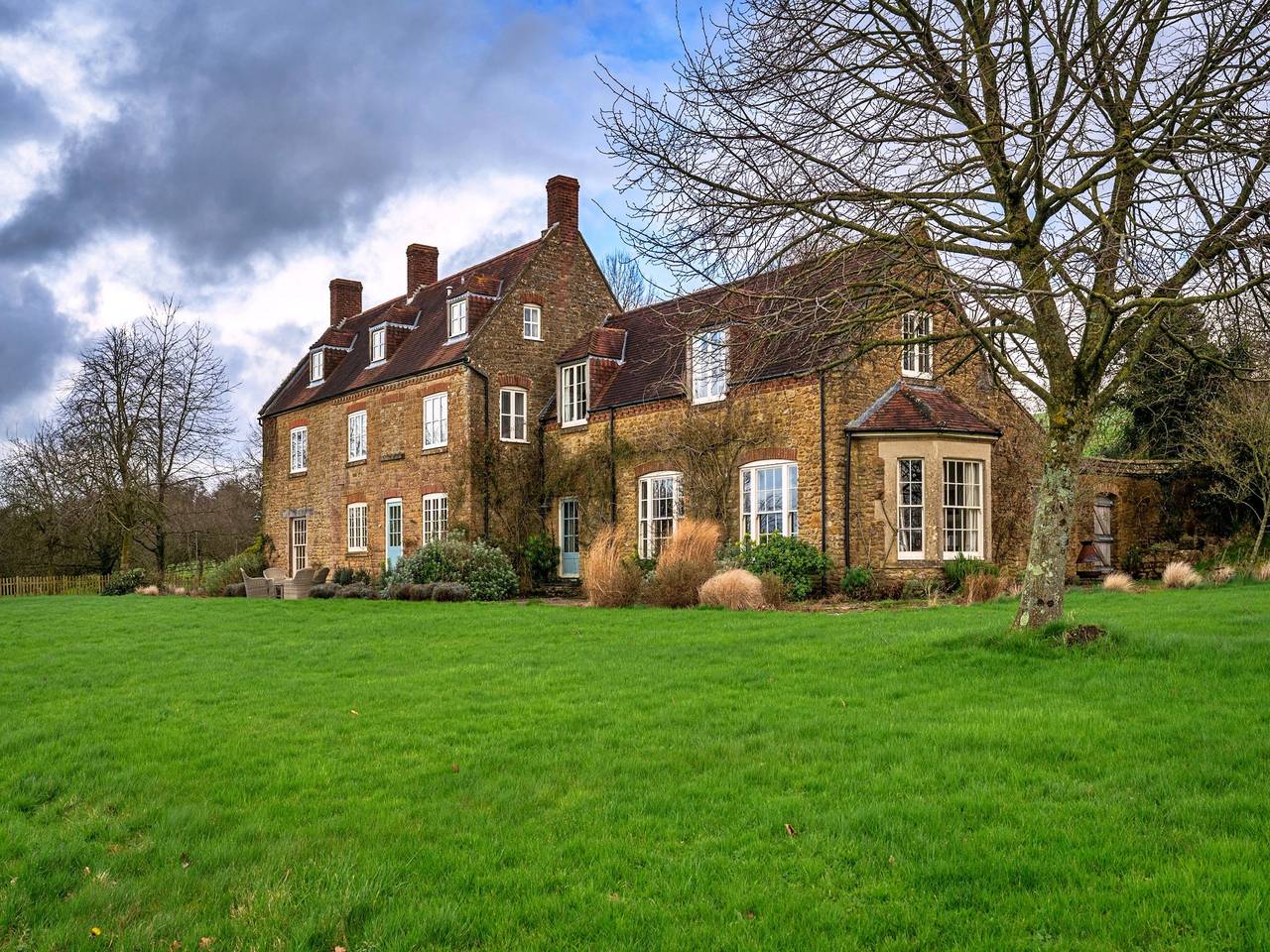 Holiday Home in Bruton with Private Lakes in Somerset