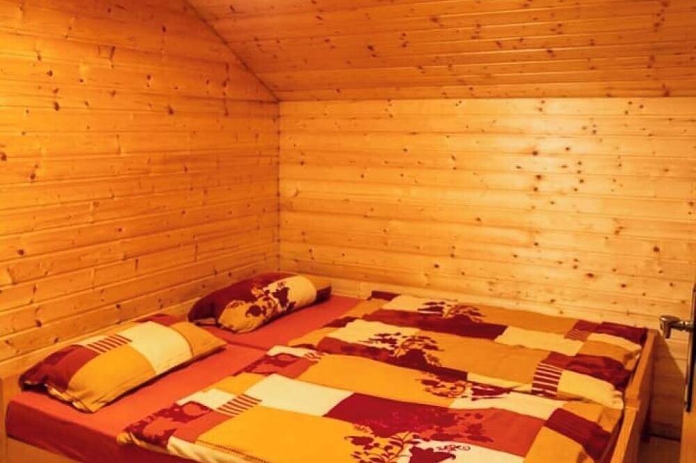 Ganze Wohnung, Idyllisches Almhaus in Flattnitz, Glödnitz