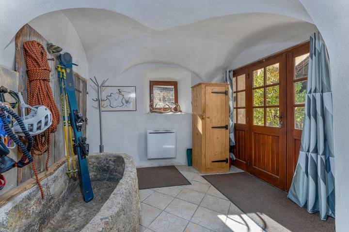 Gîte pour 4 personnes, avec vue et balcon dans Office De Tourisme De Briancon - 4