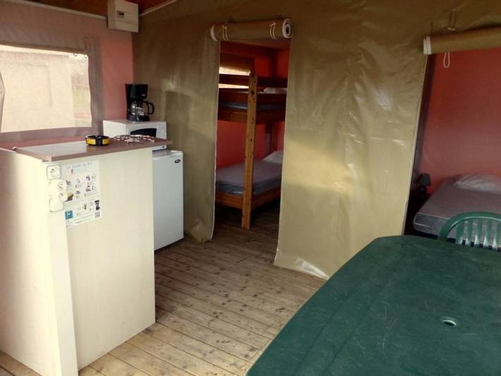 Camping pour 4 personnes, animaux acceptés dans Périgord Vert - 2
