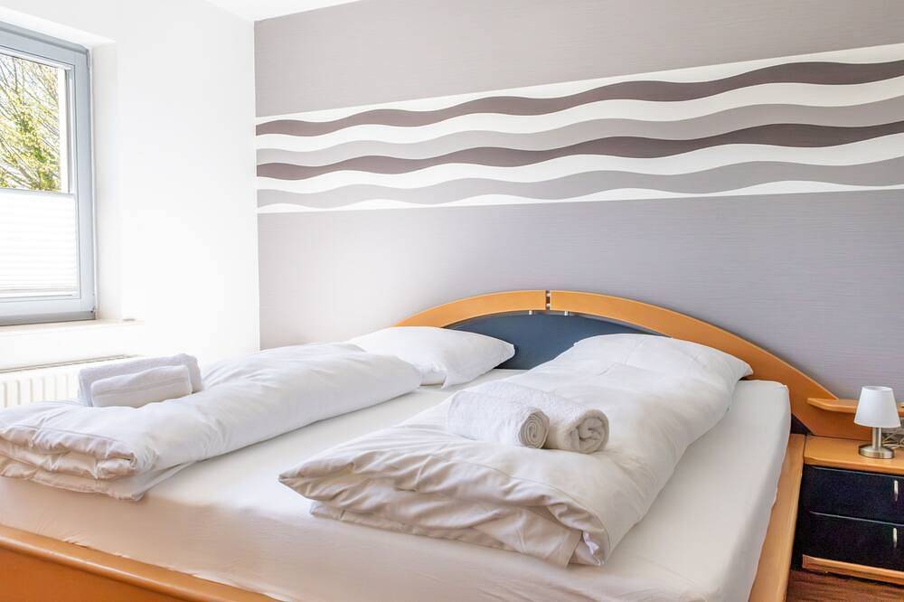 Apartamento entero, Panoramic view of Lake Edersee - View. Balcony. Sauna. Top location. in Hemfurth-Edersee, Edertal