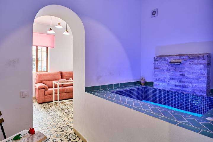 Casa rural para 2 personas, con Jacuzzi en Andalucía - 2