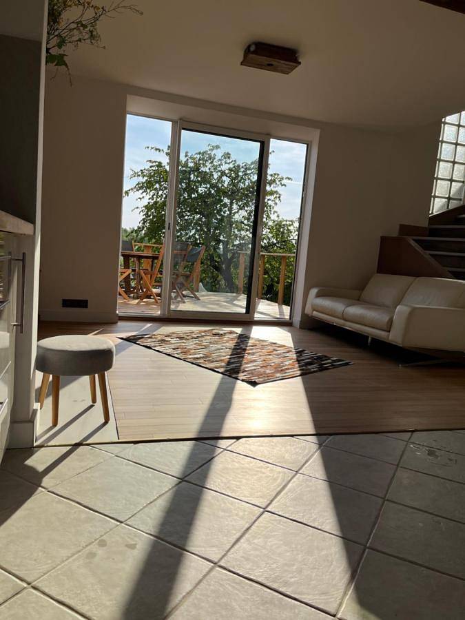 Location de vacances pour 6 personnes, avec Terrasse ainsi que Jardin et Vue à Saint-Maximin (Oise)