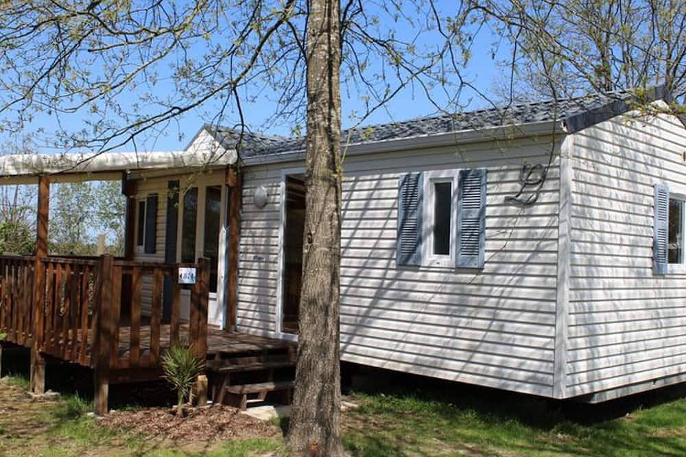 Mobilheim mit Terrasse für 4 Personen in La Mothe-Achard, Loire-Tal