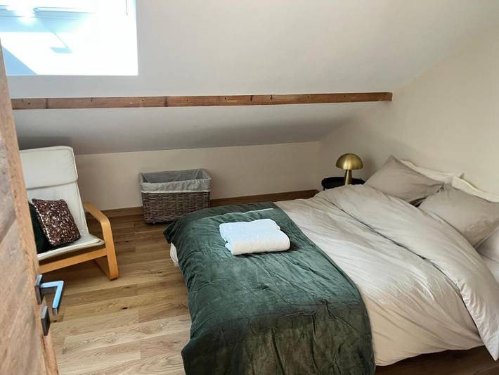 Gîte pour 7 personnes, avec Vue et Vue sur le lac à Grésy-sur-Aix - 4