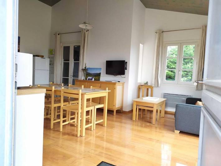 Location de vacances pour 6 personnes, avec balcon à Coursegoules - 2