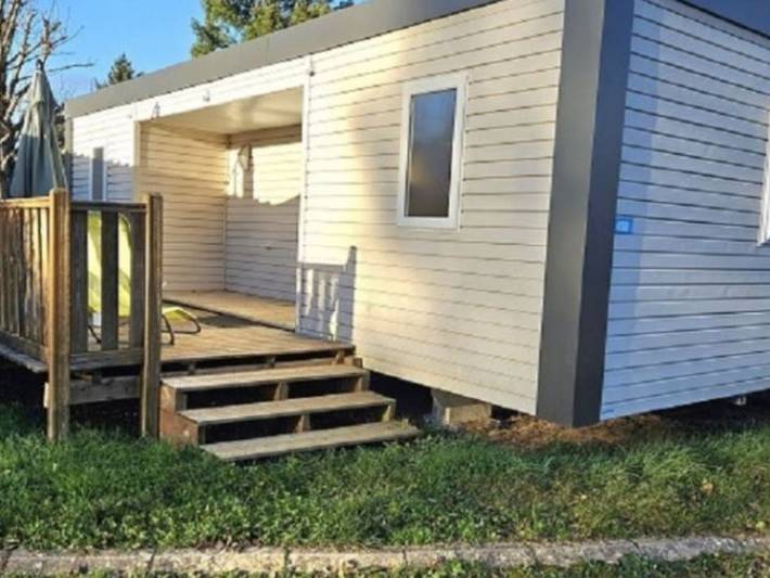 Mobil home pour 6 personnes, avec Terrasse à Charlieu