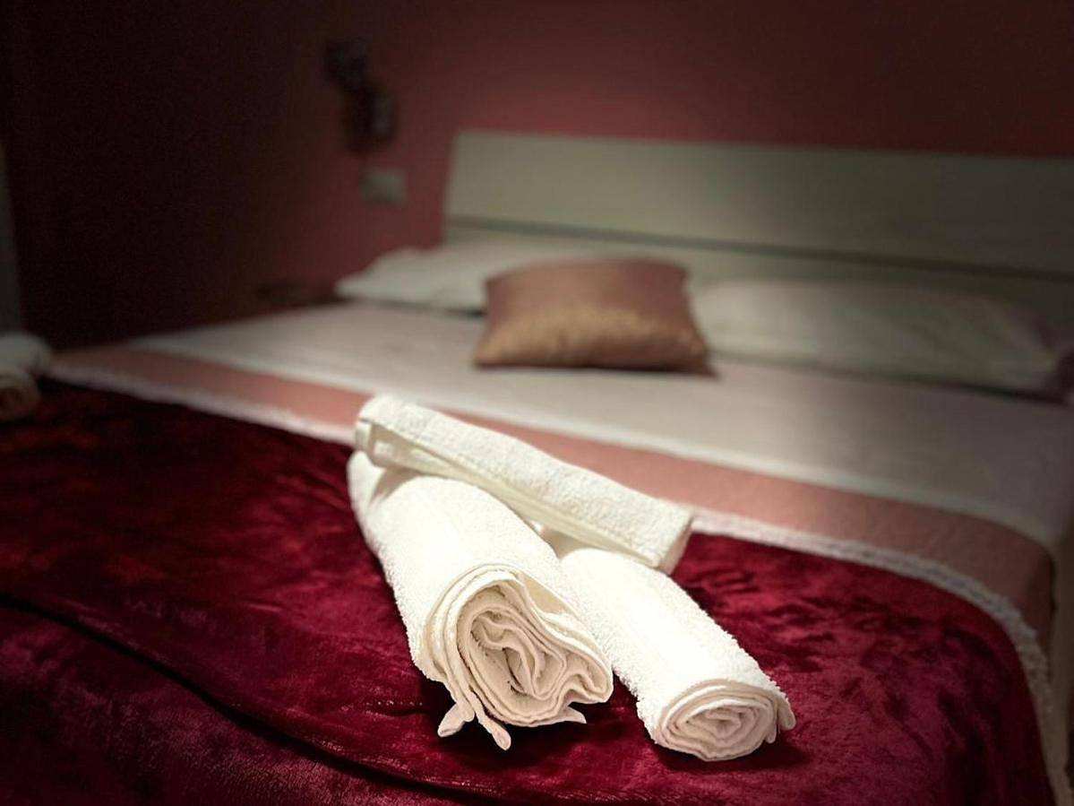 Double Room with Private Bathroom in Formia, Province de Latina