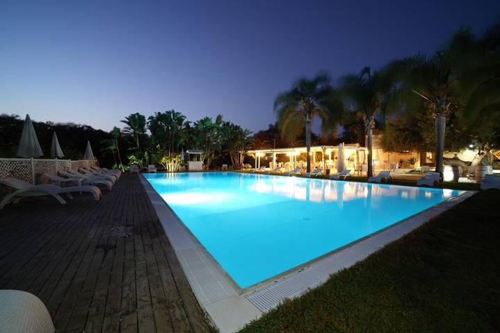 Hotel für 2 Personen, mit Terrasse und Garten sowie Pool