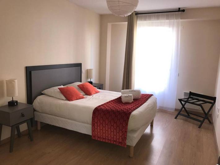 Location de vacances pour 6 personnes, avec bassin pour enfant ainsi que piscine et jardin, animaux acceptés à Alençon - 2