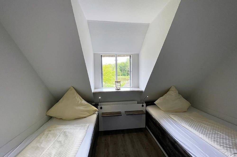 Ganze Wohnung, Gemütliche Ferienwohnung Gotteskoog im Reetdachhaus  Bongsiel in Ockholm, Nordfriesland
