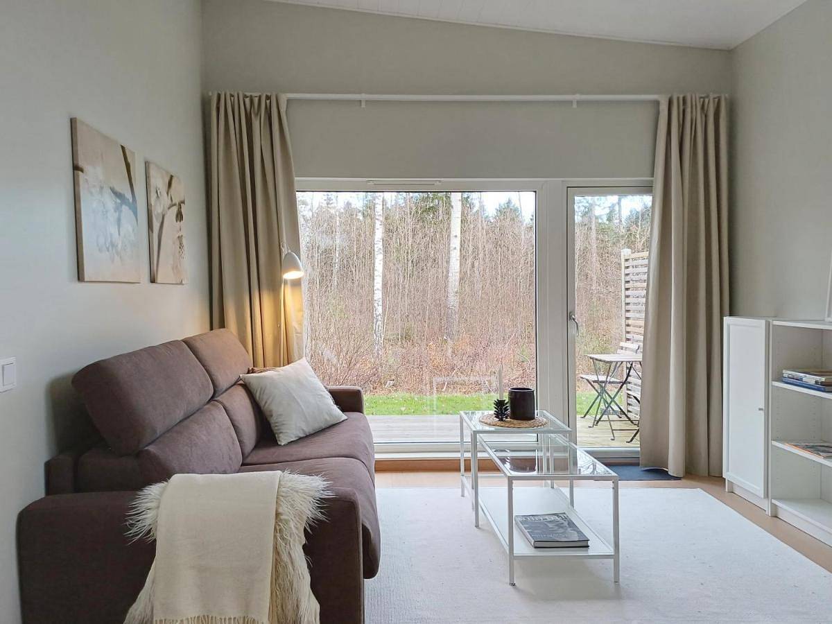 Gästhus med parkering & avskilt läge in Linköping, Östergötland