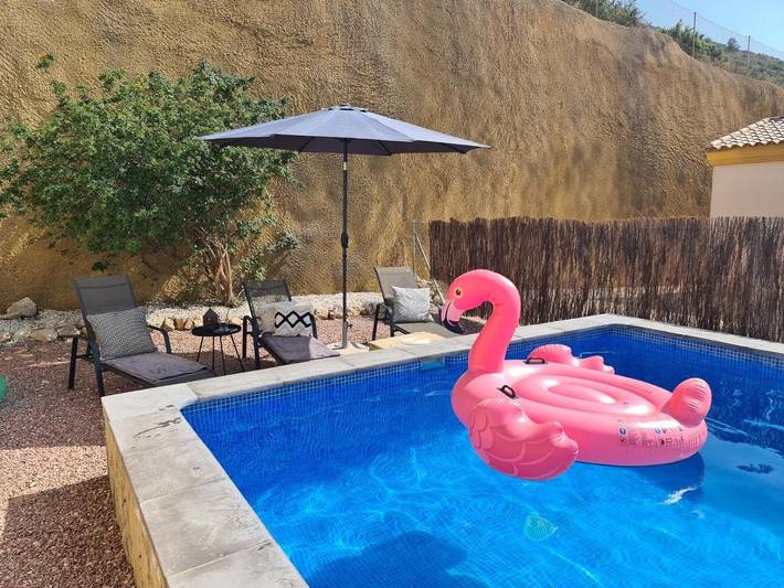 Casa rural para 4 personas, con Terraza y Jardín además de Piscina y Vistas en Hondón de las Nieves - 2