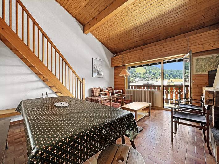 Gîte pour 8 personnes, avec balcon dans Office De Tourisme Des Carroz - 2