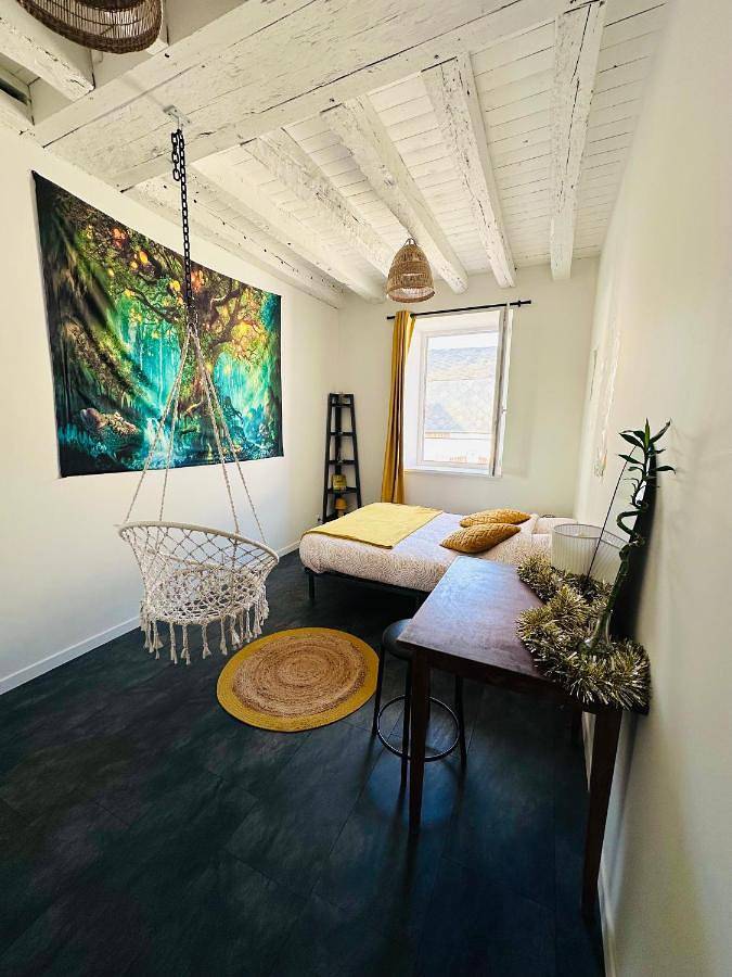 Gîte pour 5 personnes, avec vue à La Ferté-Saint-Cyr - 4