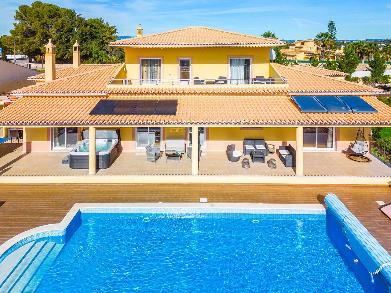 Villa Golden Bay in Lagoa, Faro Distrikt